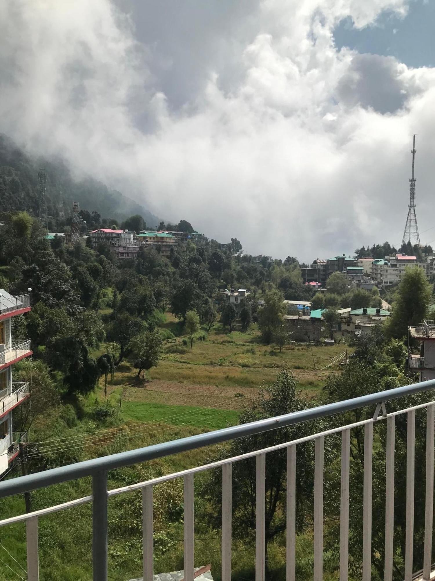 Mcleodganj Diaries Guest House Dharamshala Bagian luar foto