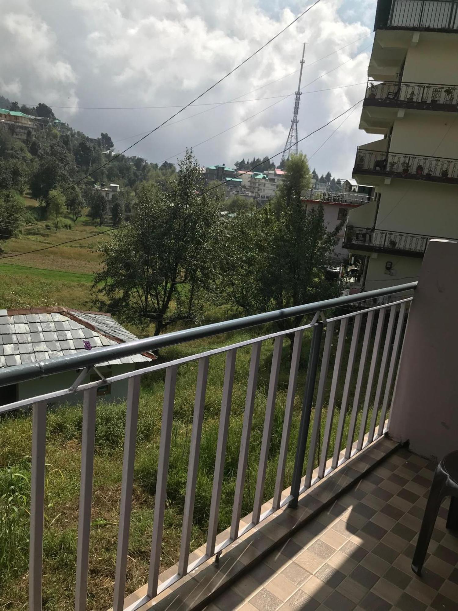 Mcleodganj Diaries Guest House Dharamshala Bagian luar foto