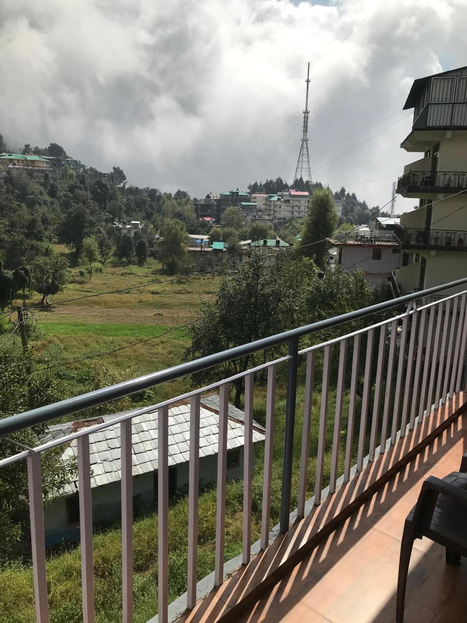 Mcleodganj Diaries Guest House Dharamshala Bagian luar foto