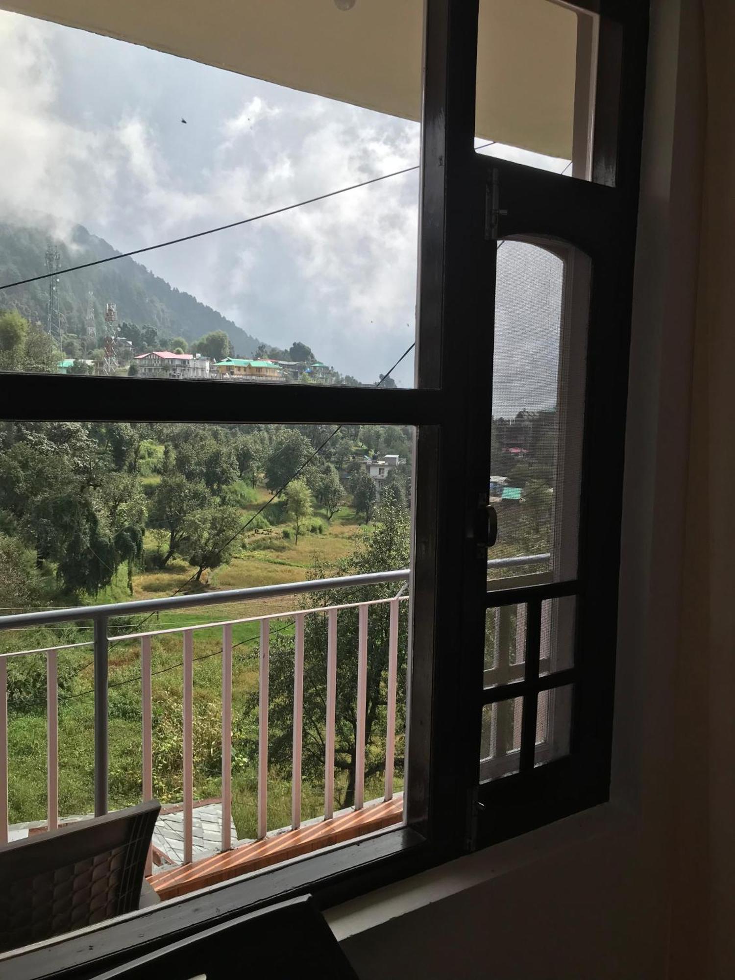 Mcleodganj Diaries Guest House Dharamshala Bagian luar foto