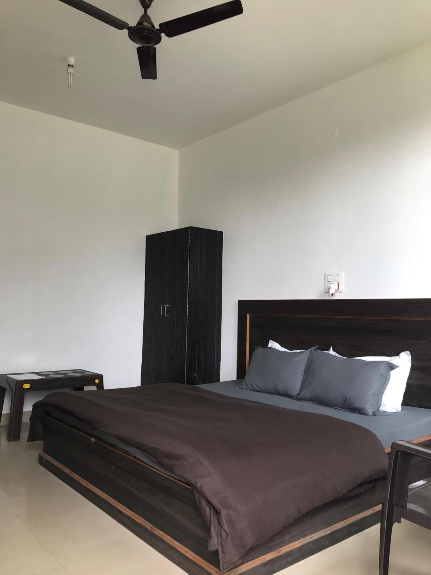 Mcleodganj Diaries Guest House Dharamshala Bagian luar foto